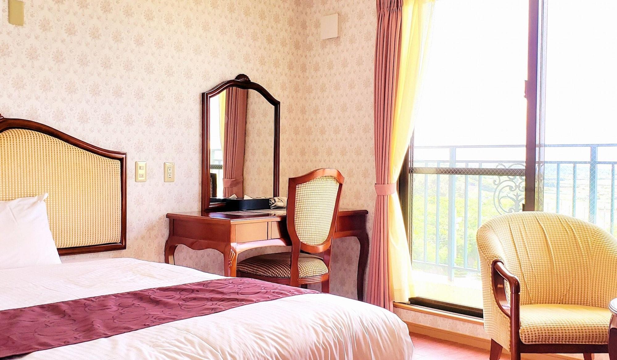 Hotel Castlevillage Miyakojima מראה חיצוני תמונה