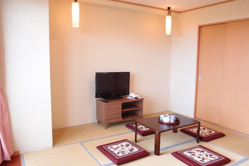 Hotel Castlevillage Miyakojima מראה חיצוני תמונה