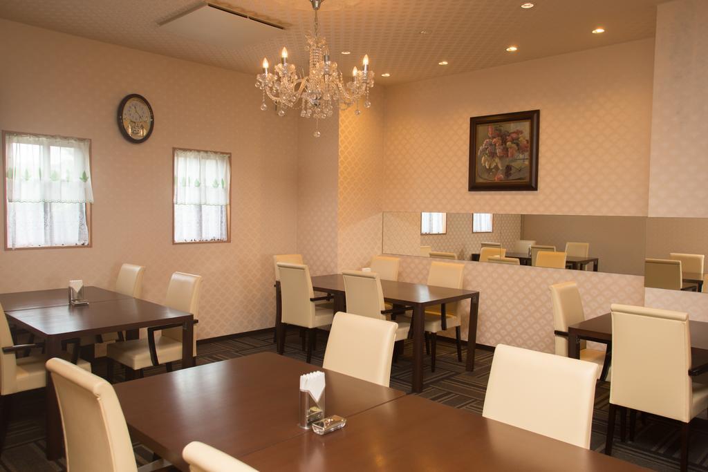 Hotel Castlevillage Miyakojima מראה חיצוני תמונה